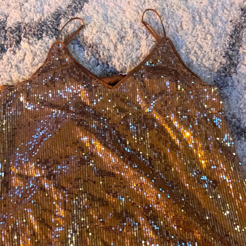 Size medium dress top